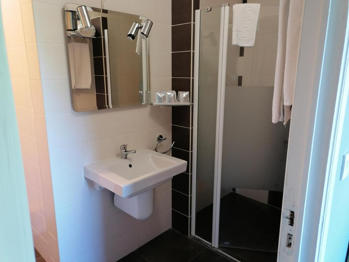 Hotel Prins Van Oranje Diest Esterno foto